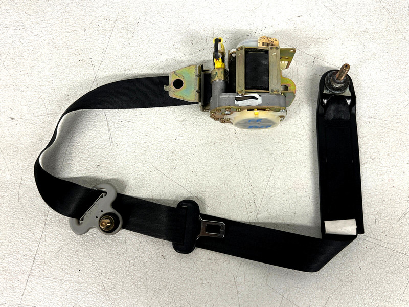 ⭐2003-2006 HONDA ELEMENT EX FRONT RIGHT SEAT BELT RETRACTOR ASSY OEM LOT2550