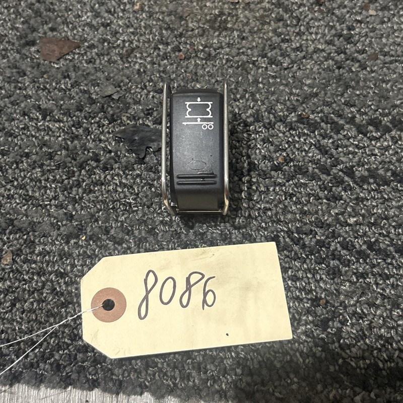 Peterbilt Misc Electrical Switch P27-1218-066-01