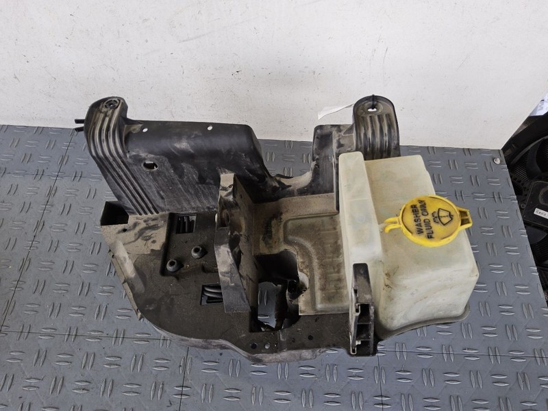 Wash Reservoir VIN W 6th Digit Jk Body LHD Fits 12-18 WRANGLER 3512960