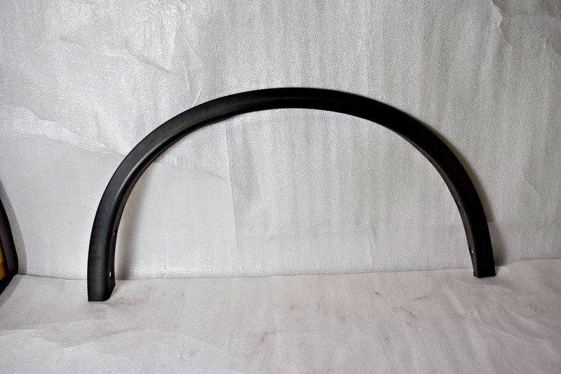 2014-2020 Nissan Rogue RIGHTSide Front Fender Flare Molding OEM