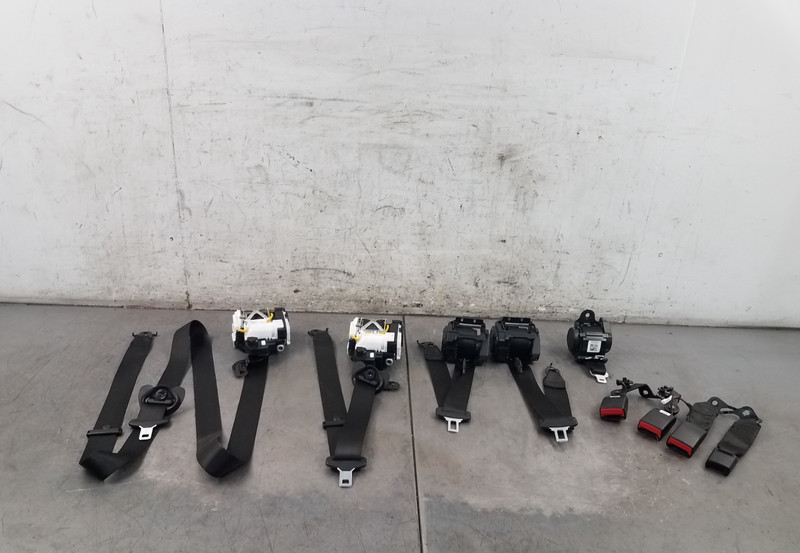 2022 BMW M5 F90 Seat Belt Set - Locked #7725 C4