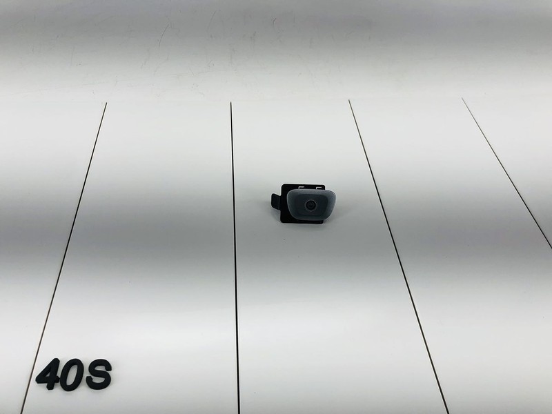 14-18 JEEP CHEROKEE TRUNK DECK COVER LID PARKING ASSIST REAR VIEW CAMERA OEM