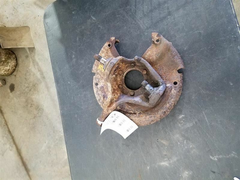 Passenger Front Spindle/Knuckle Fits 76-91 BLAZER/JIMMY (full size) 255205