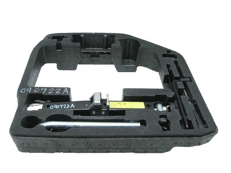 08-17 AUDI B8 A4 8T A5 S5 FOAM HOLDER TOOL KIT JACK EMERGENCY TRUNK KIT OEM 0907