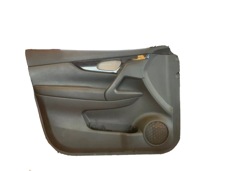 Nissan Rogue Sport door panel trim 17 19 front left side black OEM 809016MA0B