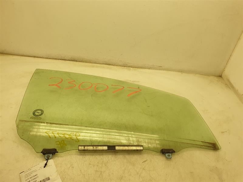 06 07 08 09 10 11 TOYOTA YARIS FRONT PASSENGER DOOR GLASS 6811052180