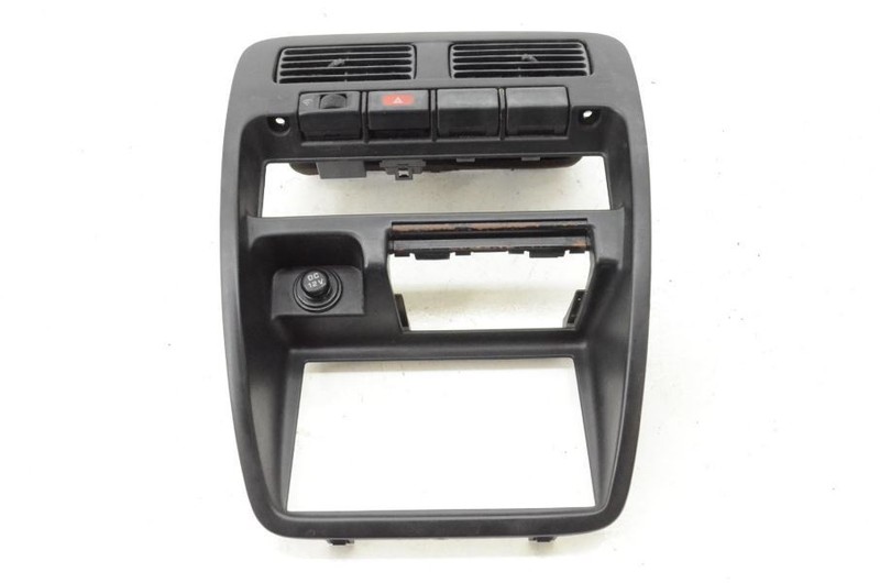 1996 Nissan Pickup Center Dash Vent Ac Control Surround Trim Bezel