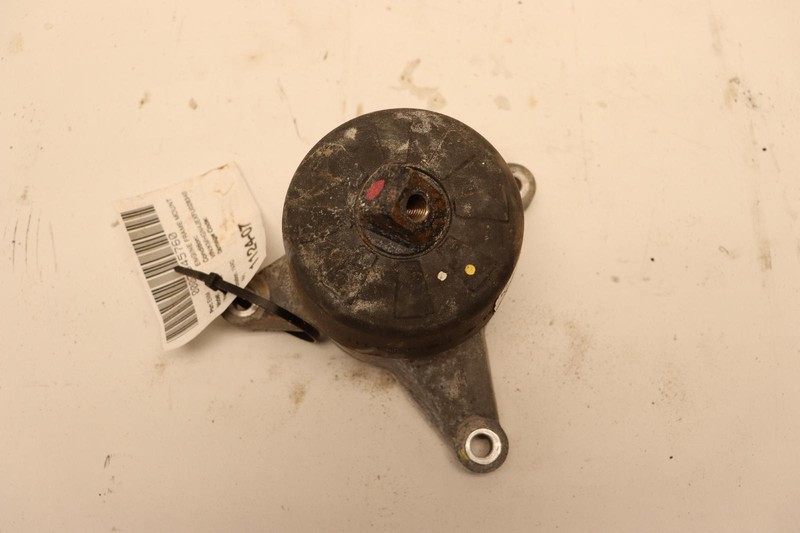 2015-2016 HYUNDAI GENESIS EDAN 3.8L RWD RIGHT ENGINE MOTOR MOUNT SUPPORT OEM
