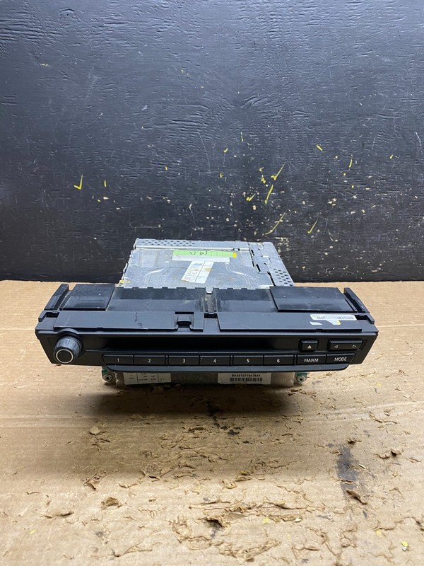 2007 - 2010 Bmw X5 Radio DVD CD Player AM/FM Oem X1525 DG