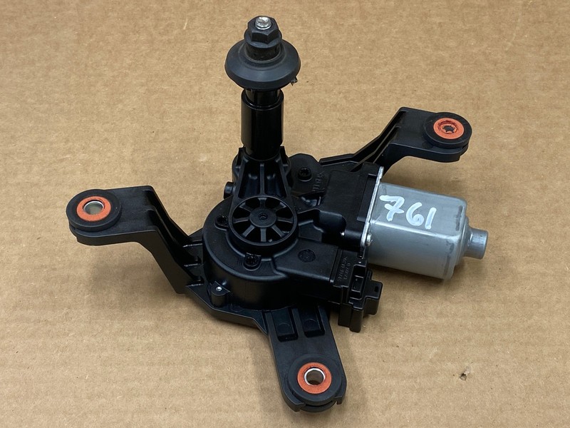 2020-2023 BUICK ENCORE GX REAR WINDSHIELD WIPER LINKAGE MOTOR OEM LOT761