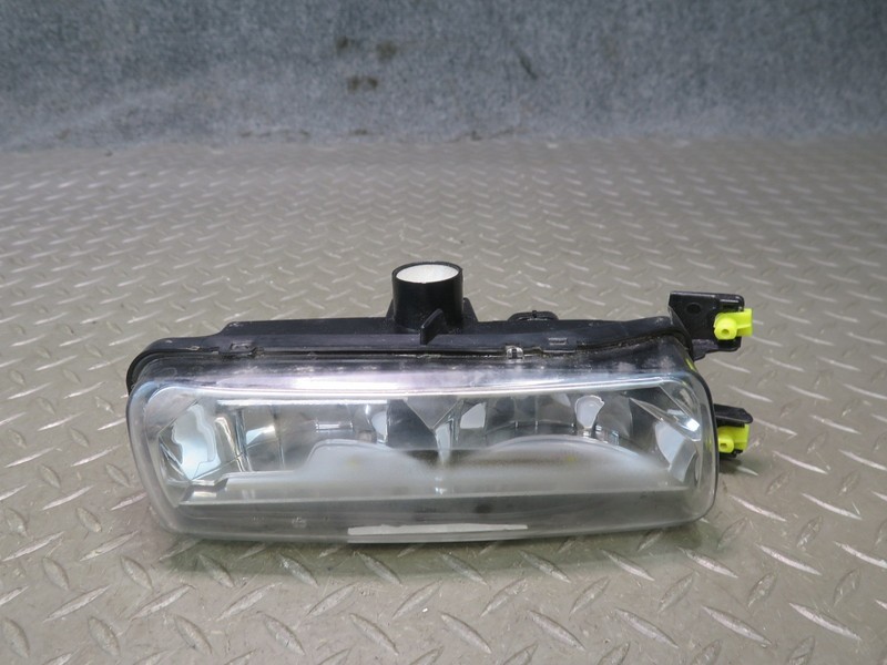 2014-2017 RANGE ROVER SPORT L494 FRONT RIGHT FOG LIGHT LAMP