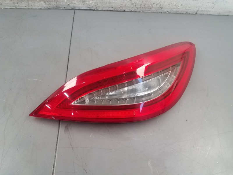 2013 Mercedes AMG CLS 63 Right Passenger Tail Light #1960 B8