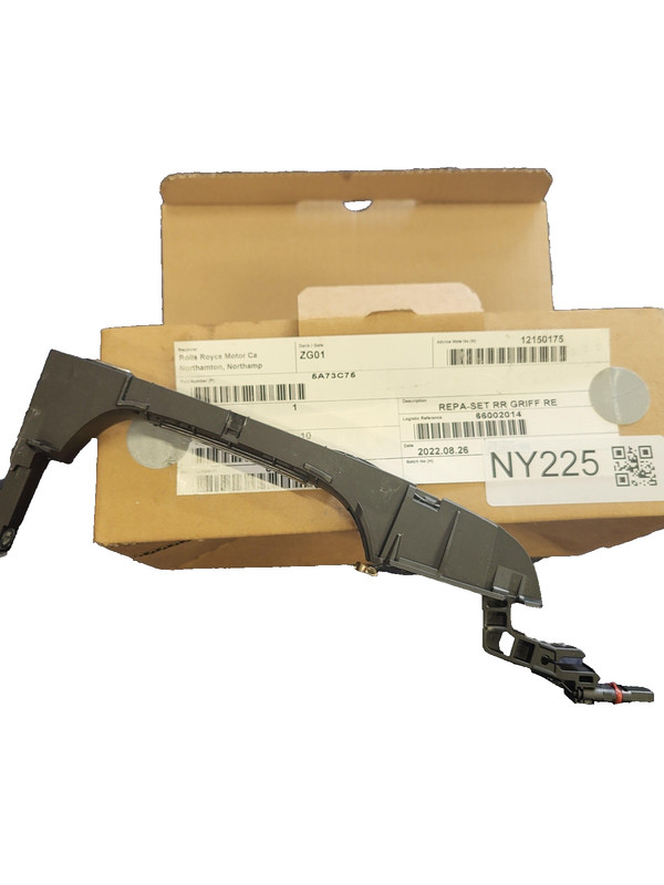 New Oem Rolls-Royce Left Front / Right Rear Door Handle Kit for 2020-2023 Ghost