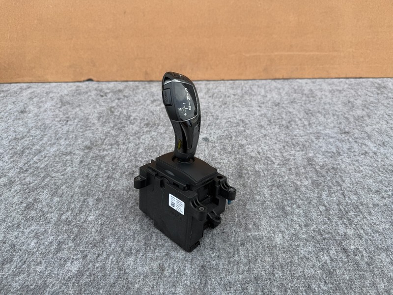 BMW F01 F02 F04 F07 F10 F25 ALPINA B7 09-17 OEM AUTOMATIC FLOOR SHIFTER SELECTOR