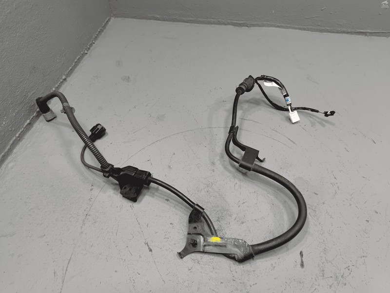 TOYOTA CAMRY 2018-24 FWD REAR PASSENGER WHEEL SPEED ABS SENSOR WIRE HARNESS OEM
