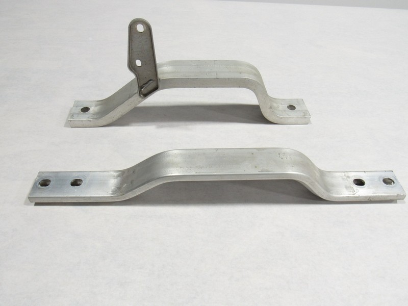 18-20 Mercedes E63 S W213 2018 Rear Under Floor Stiffener Support Bracket Set>:Y