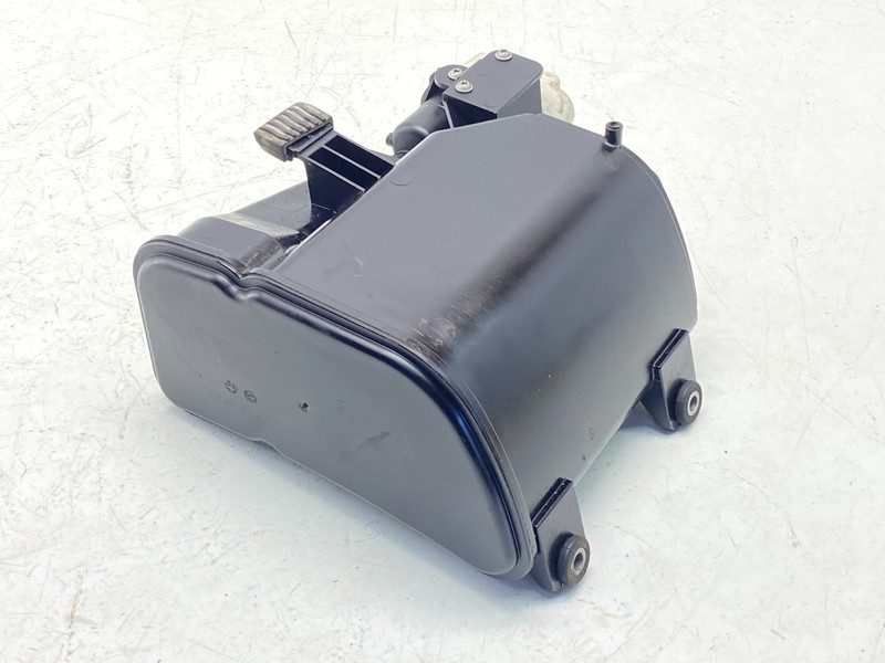 11-19 BMW F06 F10 F13 5/6 Series M6 Activated Charcoal Filter Tank Canister OEM✅