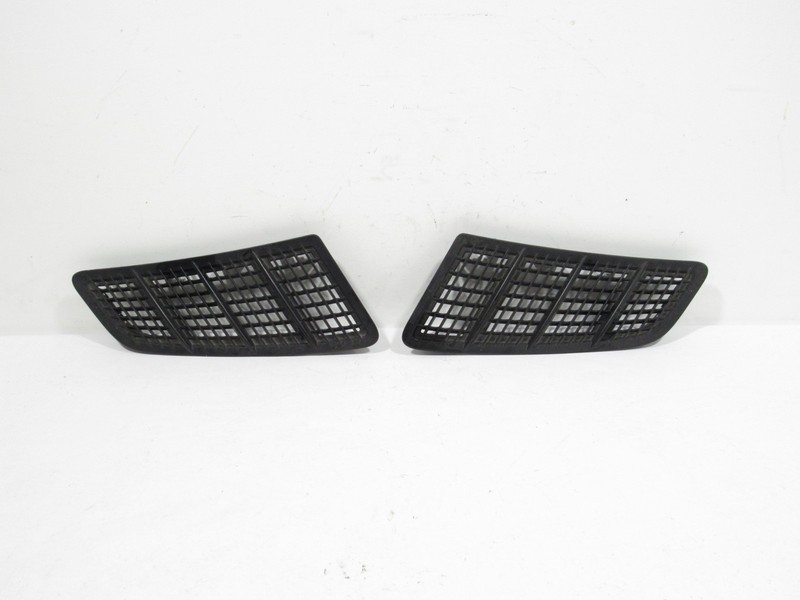 Mercedes SLC43 R172 2017 Front Hood Bonnet Air Vent Grille Set 2 PCS 17-20 ;@2