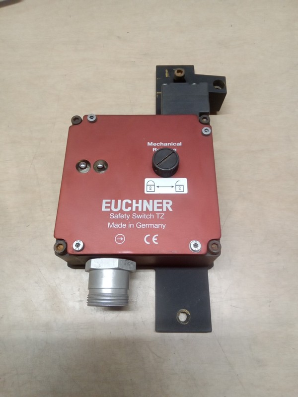 Euchner TZ1RE024BHA-C1903 Safety Switch