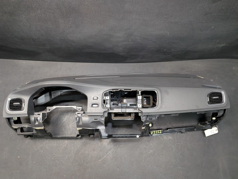 Dashboard Instrument Panel 2015 Volvo S60 39826875 2014 2016 2017 2018 X
