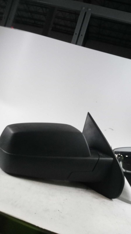 2014 GMC Sierra 1500 Right Door Mirror Assembly Grey, 162K Miles, Used