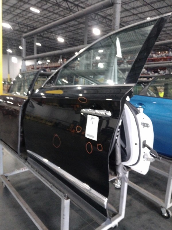 2020 INFINITI QX60 Left Door Black Dents 122K Miles OEM 18659