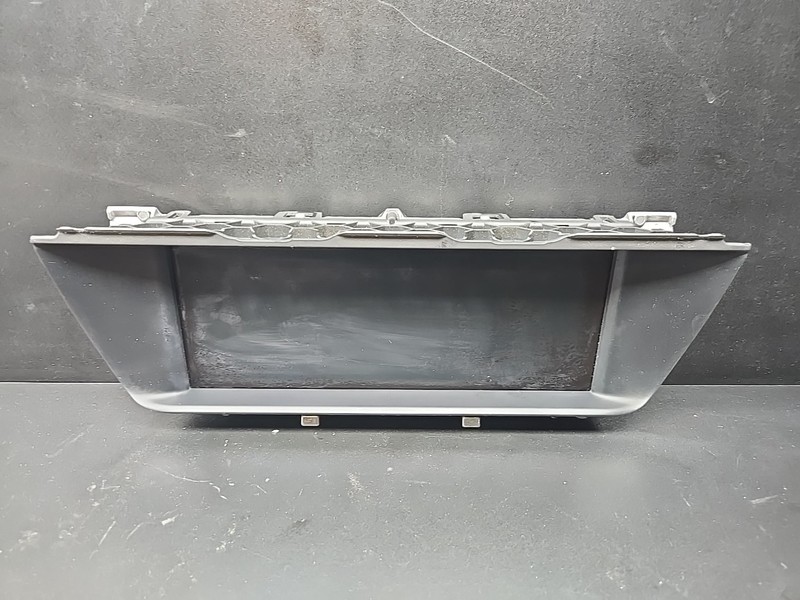 11-13 BMW 528i 535i 550i F10 Information Radio Display 10.25" Screen 9243897 OEM