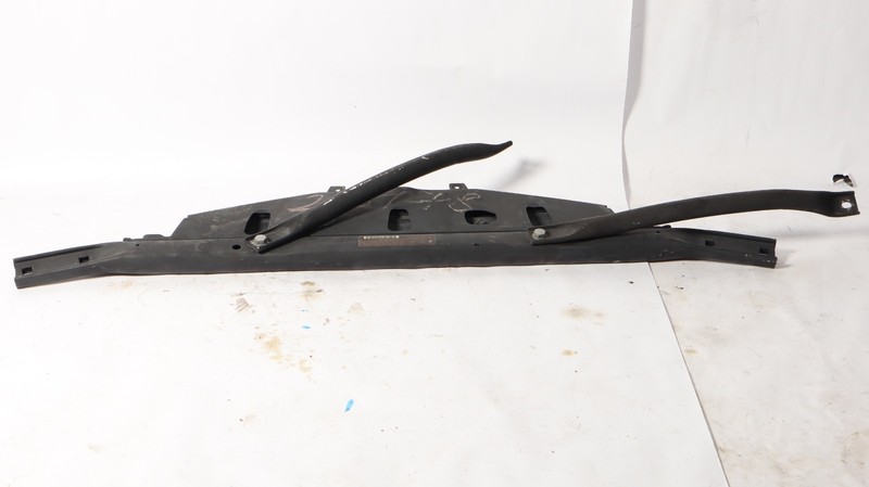 2012 - 2019 BMW 650I RADIATOR SUPPORT UPPER TIE BAR SHIELD OEM
