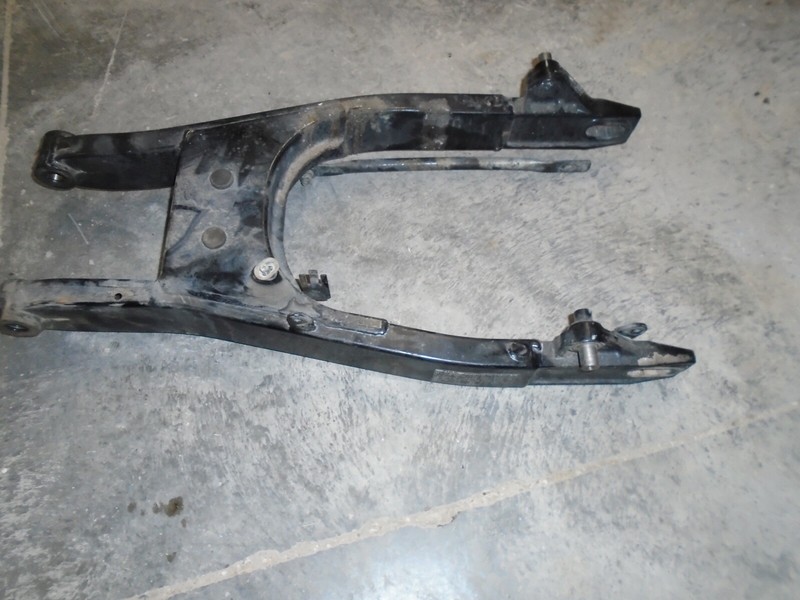 2002 Honda Shadow VT750 VT 750 ACE Rear Swingarm Swing Arm Pivot Swivel 2001 02
