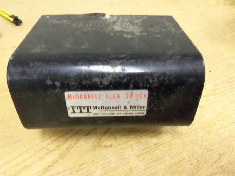 McDonnell and Miller Flow Switch FS7-4 *FREE SHIPPING*