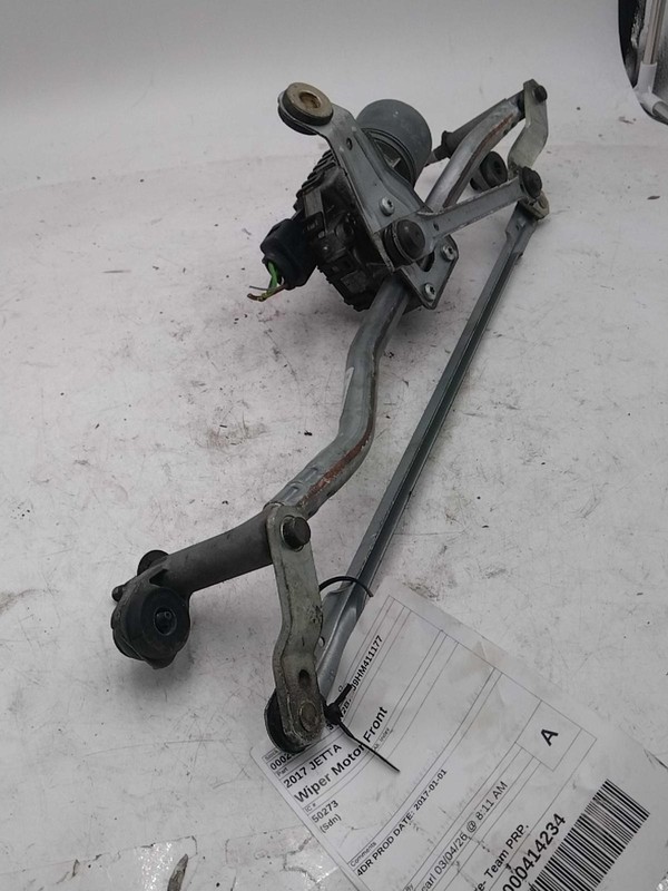 2017 Volkswagen Jetta Wiper Motor OEM 5C7955113D 79k Miles Blue