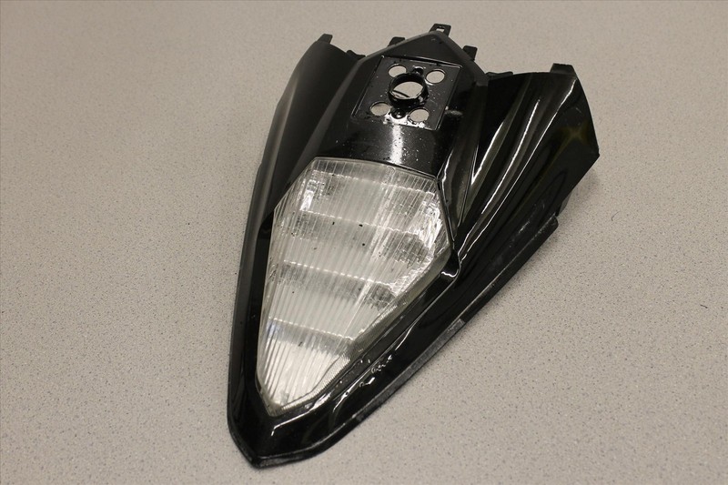 09 YAMAHA YZF R6 R 6 UNDER TAIL FAIRING COWL REAR TAIL LIGHT LAMPLIGHT YZFR6