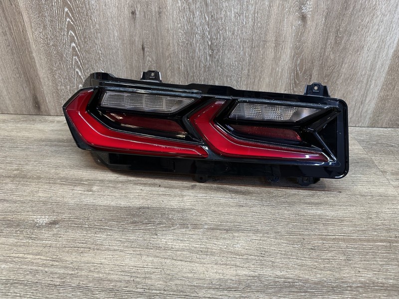 2020-24 CHEVROLET CORVETTE STINGRAY LH LEFT TAIL LIGHT ASSY OEM PART # 86538876