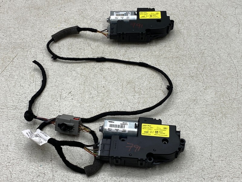 2017-2020 JAGUAR F-PACE SUNROOF MOON ROOF WINDOW MOTOR SET OEM LOT791
