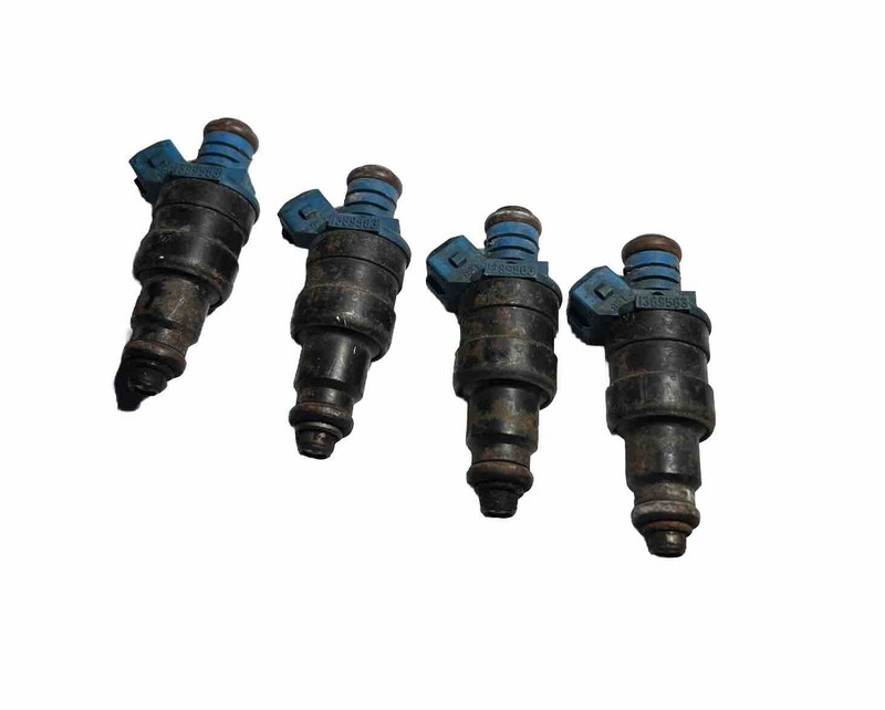FUEL INJECTOR FOR VOLVO V70 850 S70 2.0 2.5 10V 94-02 B5202FS B5252S 1389563
