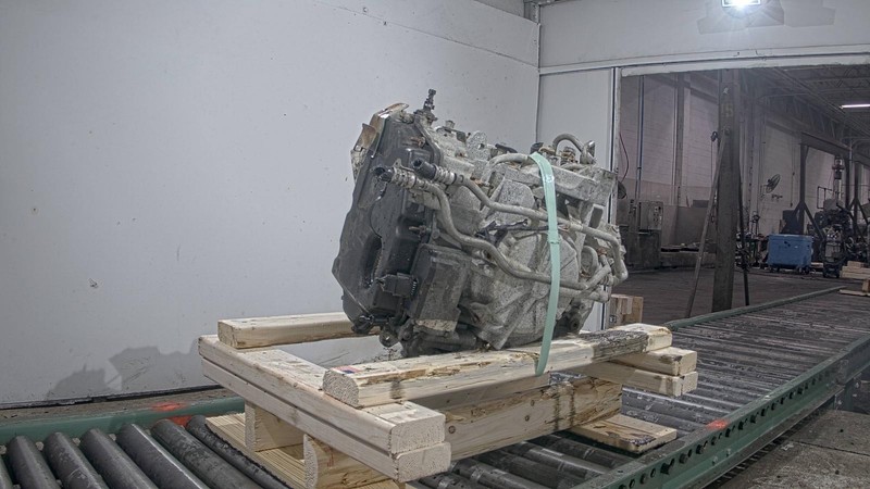 2017 Ford Escape Automatic Transmission Assembly 4WD 90K Miles OEM Gold