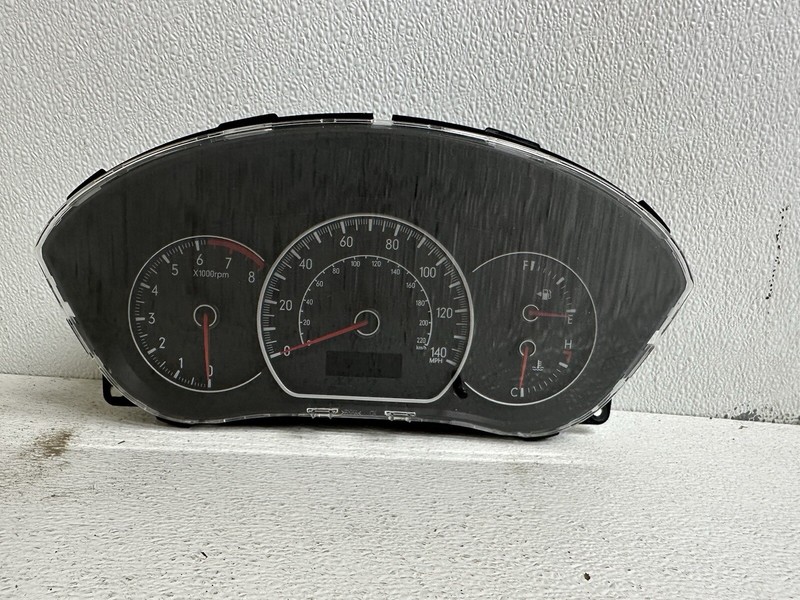 2008-2009 Suzuki SX4 Sdn A/T Cluster Speedometer tach gauges instrument panel Oe