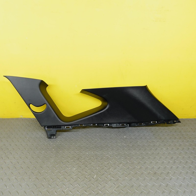2022-2024 HYUNDAI TUCSON REAR RIGHT C PILLAR UPPER QUARTER TRIM COVER PANEL OEM