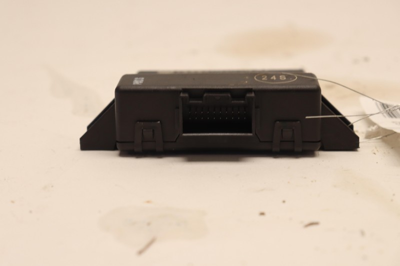 2013-2016 AUDI Q5 GATEWAY NETWORK COMPUTER CONTROL MODULE UNIT OEM