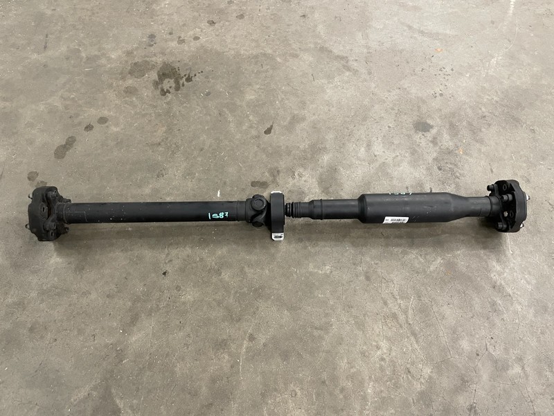 13 14 15 16 Mercedes SL550 R231 Rear Driveshaft Propeller RWD 4.6L 1587 OEM