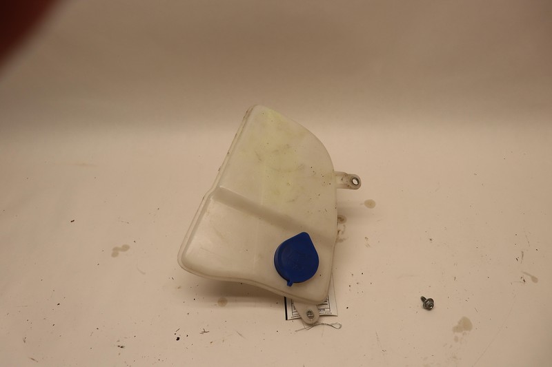 2017-2020 FIAT 124 SPIDER WINDSHIELD WASHER RECOVERY RESERVOIR BOTTLE TANK OEM