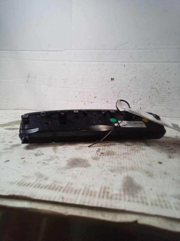 Used A/C Selector Switch fits: 2019 Mercedes-benz Mercedes glc-class 253 Type SU