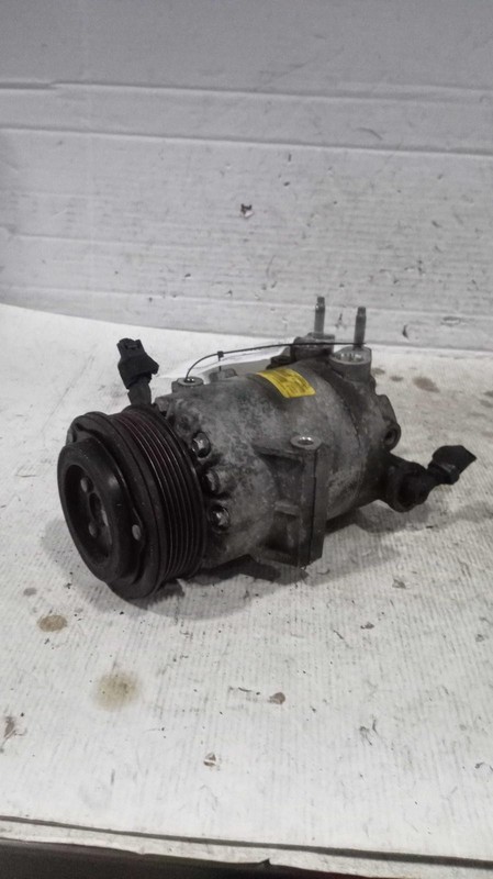 2019 Ford Escape A/C Compressor OEM 1.5L Turbo 112K Miles GV6119D629CB