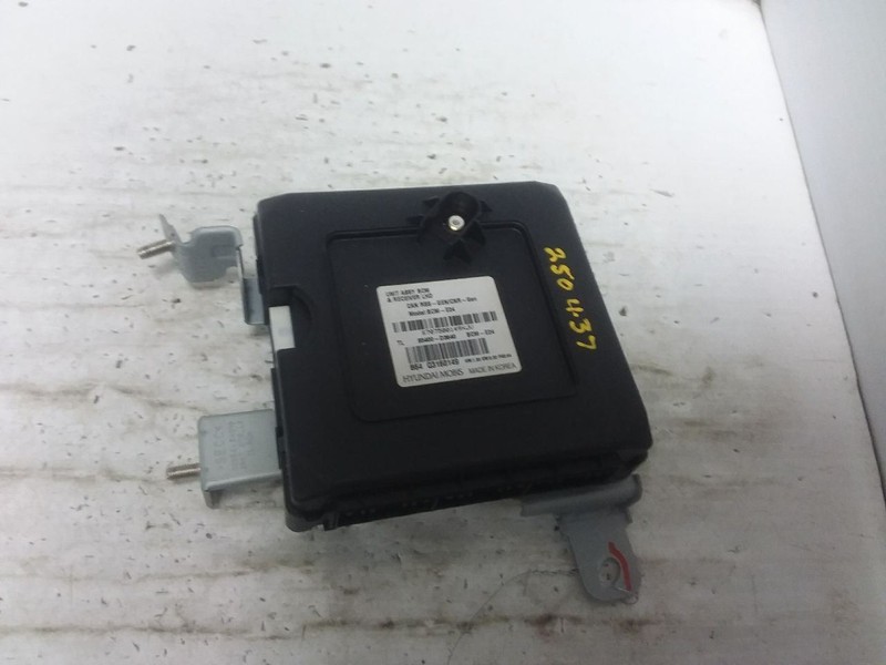 Body Control Module BCM Right Hand Dash Fits 16-18 TUCSON 95400-D3640