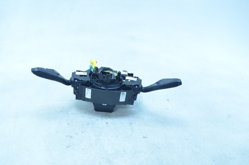 13-16 FORD ESCAPE WINDSHIELD WIPER / TURN SIGNAL COMBINATION SWITCH OEM