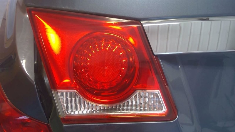 Driver Tail Light VIN P 4th Digit Limited Lid Mounted Fits 11-16 CRUZE 3543766