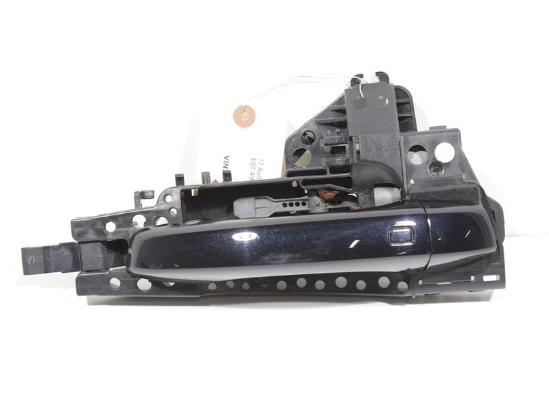 17-24 Audi Q7 Rear Right Passenger Side Exterior Door Handle 4M0837886A OEM