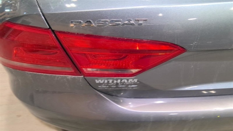 Driver Left Tail Light Sedan Lid Mounted Fits 12-15 PASSAT 3427593
