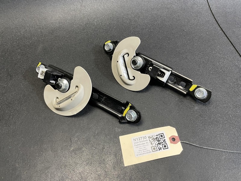 2PC Front Right & Left Seat Belt Adjuster 2020 Nissan Pathfinder 2015 2016- 2019