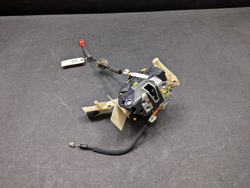 Rear Left Door Lock Latch 2021 Lincoln Nautilus FT4A-A26413-BE 2019 2020 2022